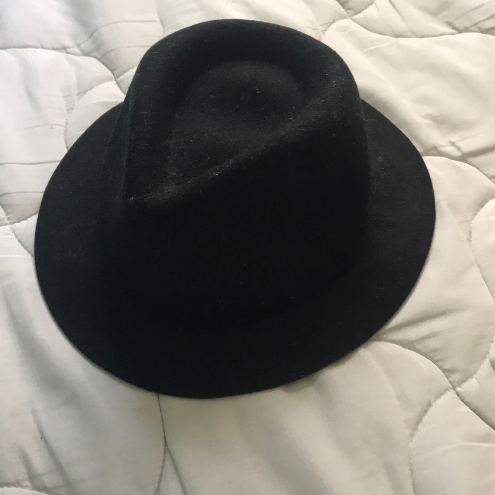 Black hat